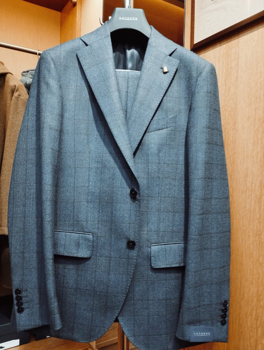 Abito Latorre Principe di Galles - immagine 2