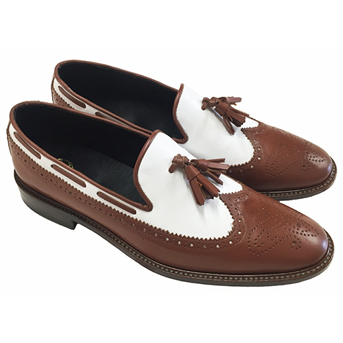 Mocassini in pelle bicolore con nappine - immagine 2