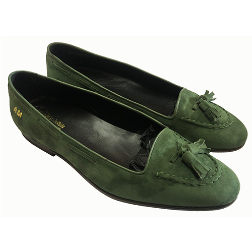 Mocassino in camoscio con nappine