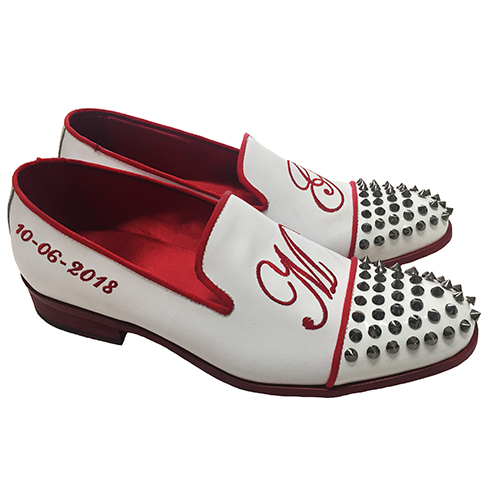 Slippers con borchie e iniziali personalizzabili - immagine 8