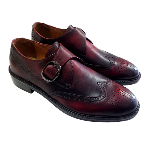 Scarpe modello classico con fibbia