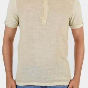 T-SHIRT A CONTRASTO CON BOTTONI