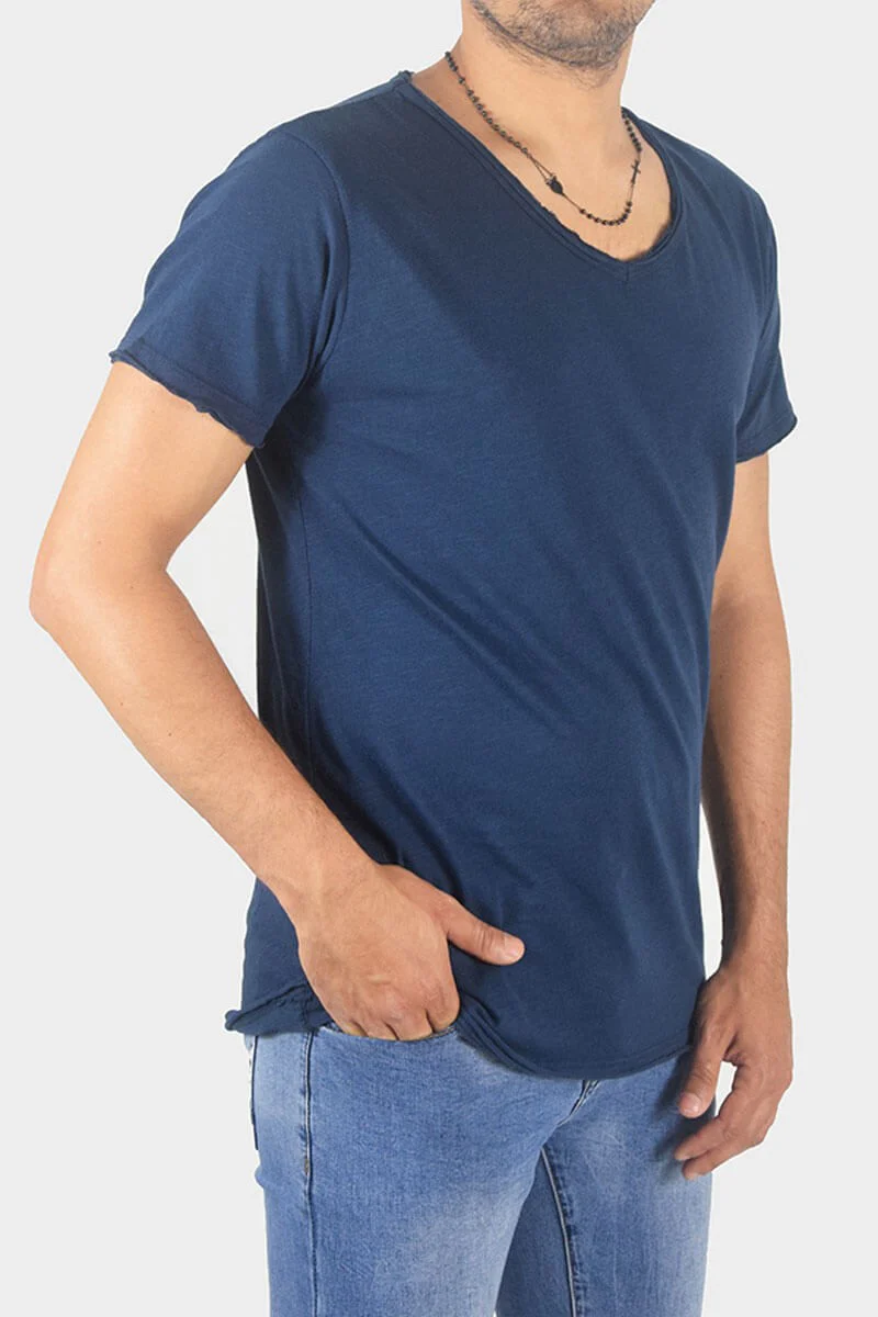 T-SHIRT CON COLLO A V - immagine 6