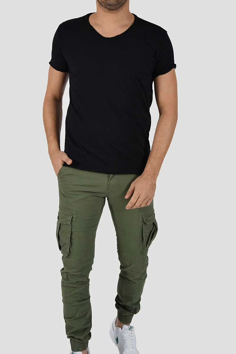 T-SHIRT CON COLLO A V - immagine 3