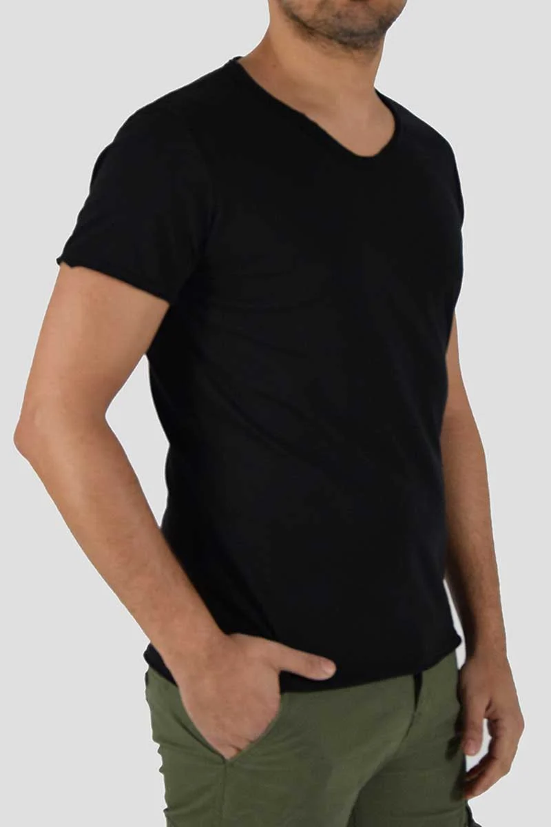 T-SHIRT CON COLLO A V - immagine 5