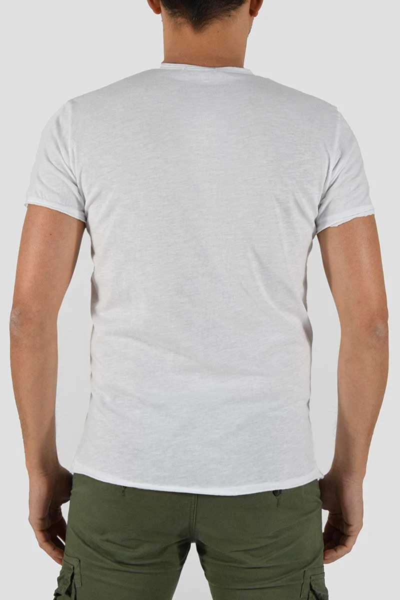 T-SHIRT CON COLLO A V - immagine 7