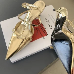 Sandalo punta metallic donna