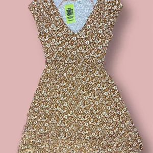 Abitlo fiorellini scollato vintage tg M