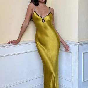 Abito clelia scolalto lungo donna