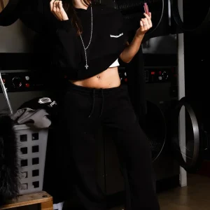 Look "COMFY" Vertical Logo Black/White