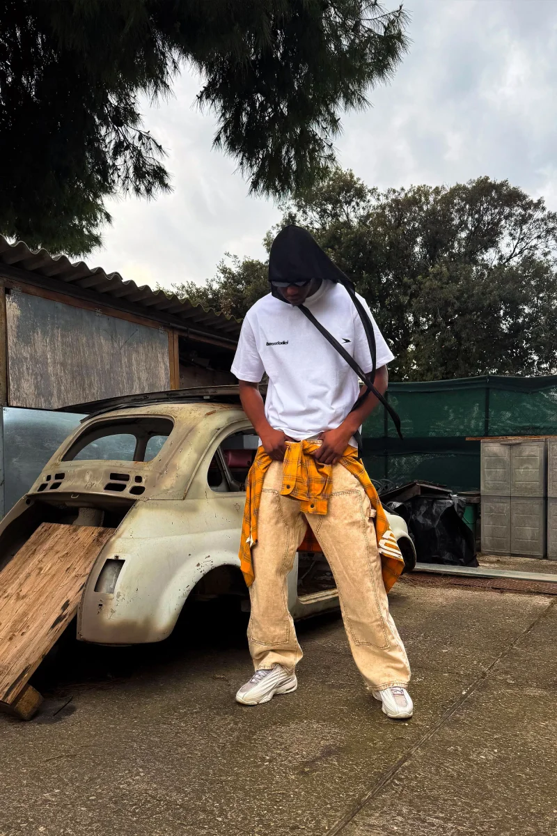 T-Shirt “THECRUISE” StayFocused White - immagine 5