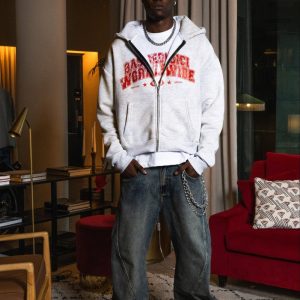 Look "WORLD TOUR" B12 Worldwide