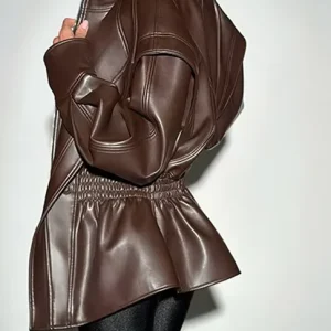 Giacca in ecopelle colletto rovesciato