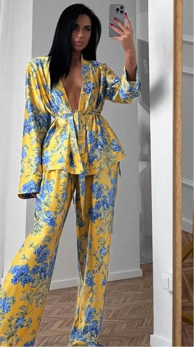 Yellow Print Womens 2 Piece Outfit Set Casual Satin Long Sleeve Lace-Up Shirts - immagine 3