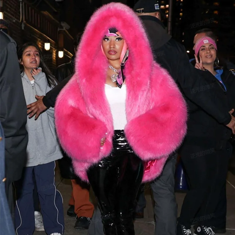 Pelliccia sintetica rossa - immagine 8