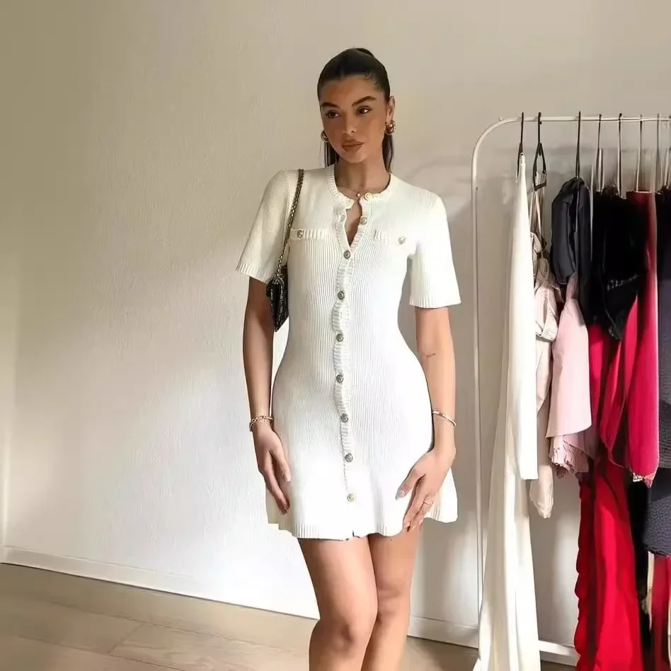 Abito Donna Morbido con Balze e Maniche Ampie – Look Chic - immagine 7