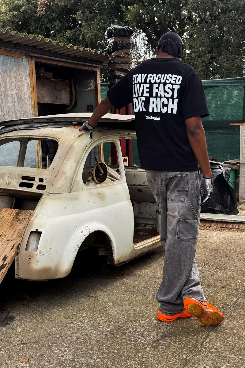 T-Shirt “THECRUISE” StayFocused Black - immagine 2