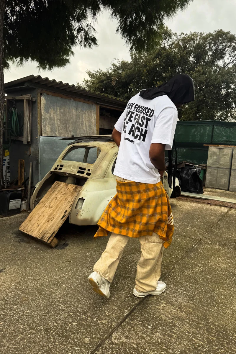 T-Shirt “THECRUISE” StayFocused White - immagine 4