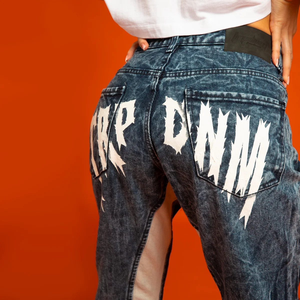 Double knee flare denim "IGNIS" collection - immagine 5