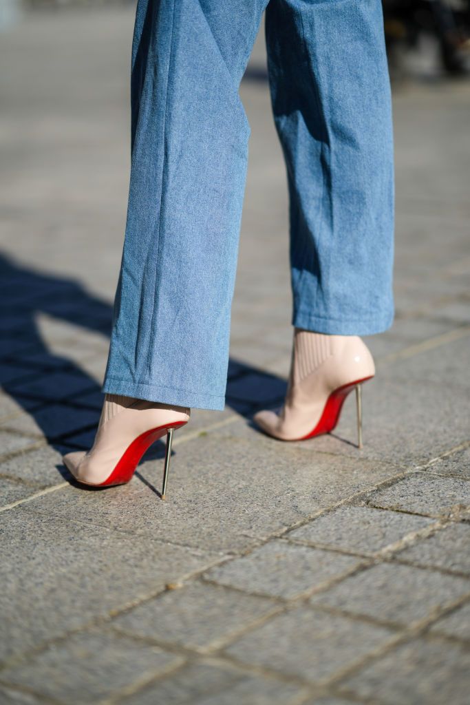 louboutin scarpe - immagine 2